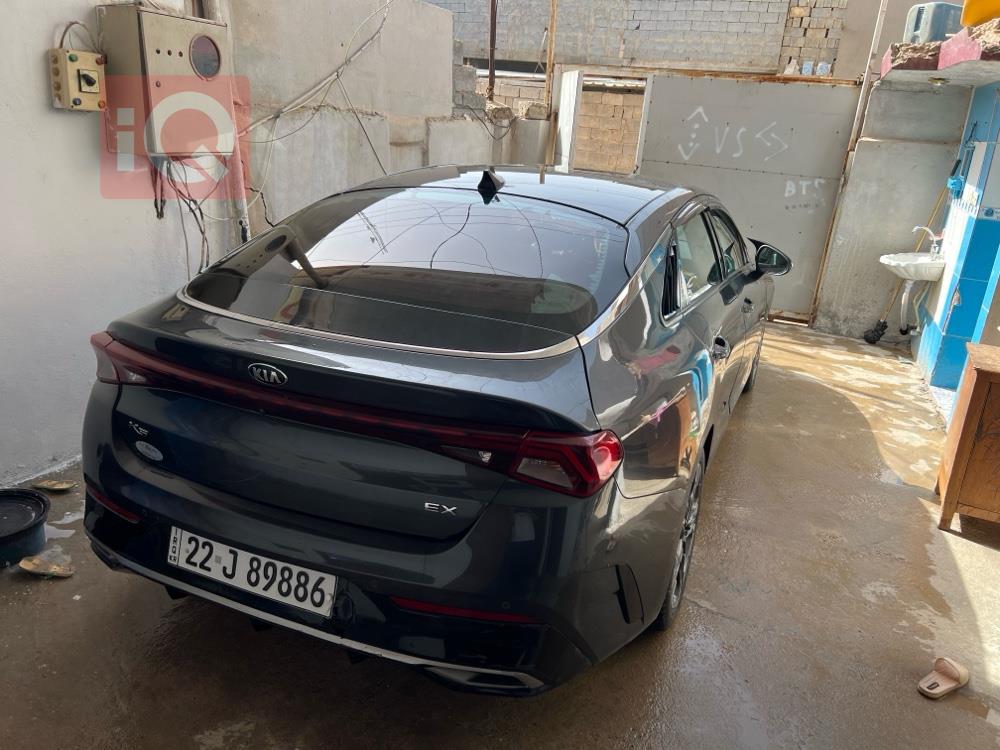 كيا K5